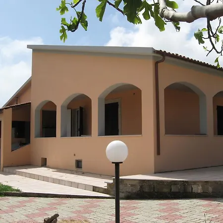 Nereo Fertilia